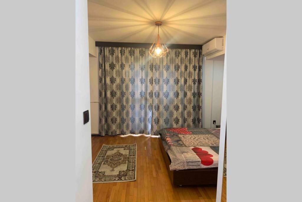 Lovely Studio In The Heart Of Bucarest Extérieur photo
